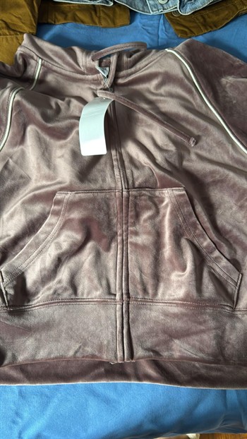 Cozy GU Velvet Hoodie