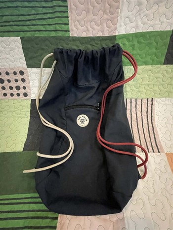 Crumpler Draw Sling bag ( Blue )