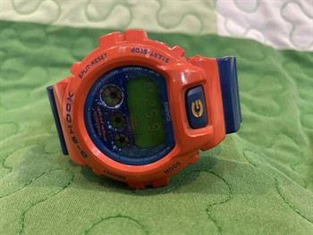  Vintage G-Shock DW6900 in orange and blue